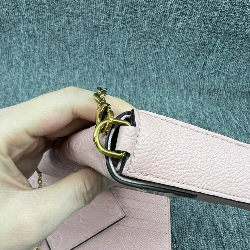 100% Authentic Louis Vuitton Pochette Felice W/Pouch Monogram Leather Bag - Picture 6 of 16